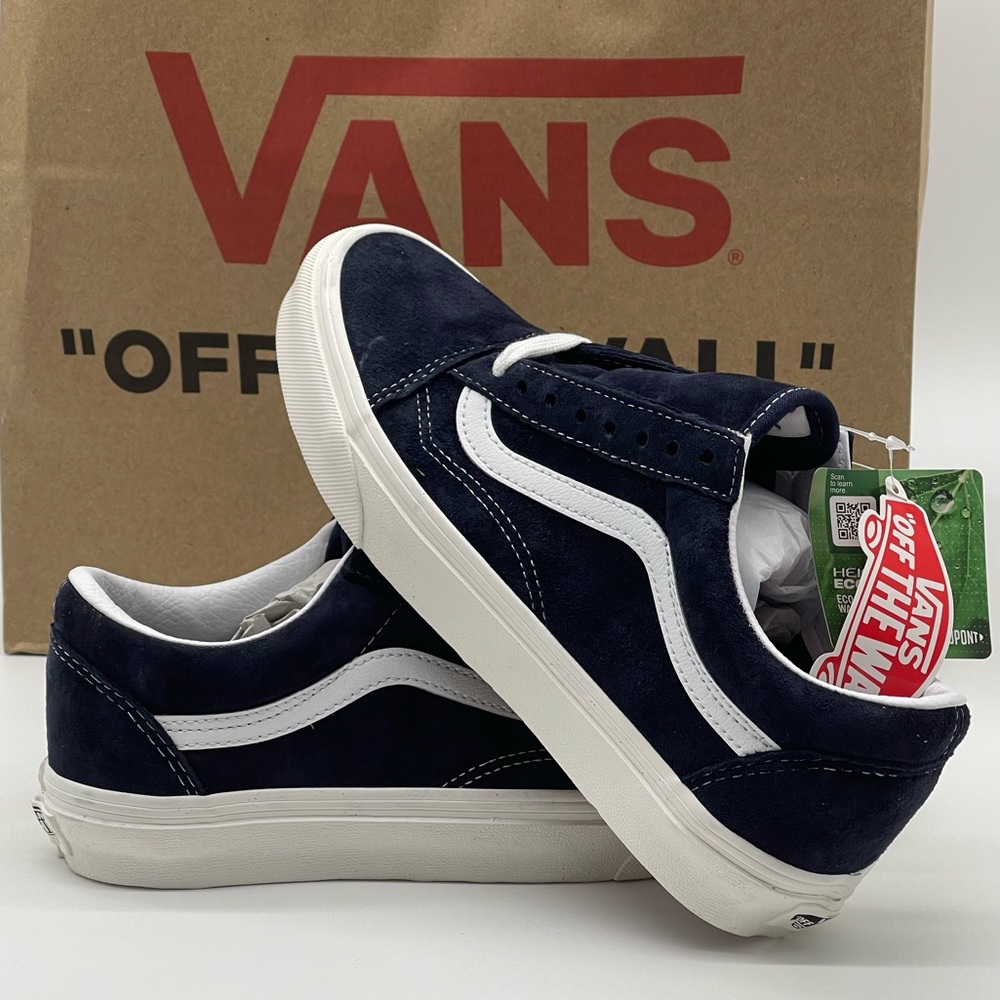 Old Skool Navy Blue Suede Vans - Picture 5 of 12